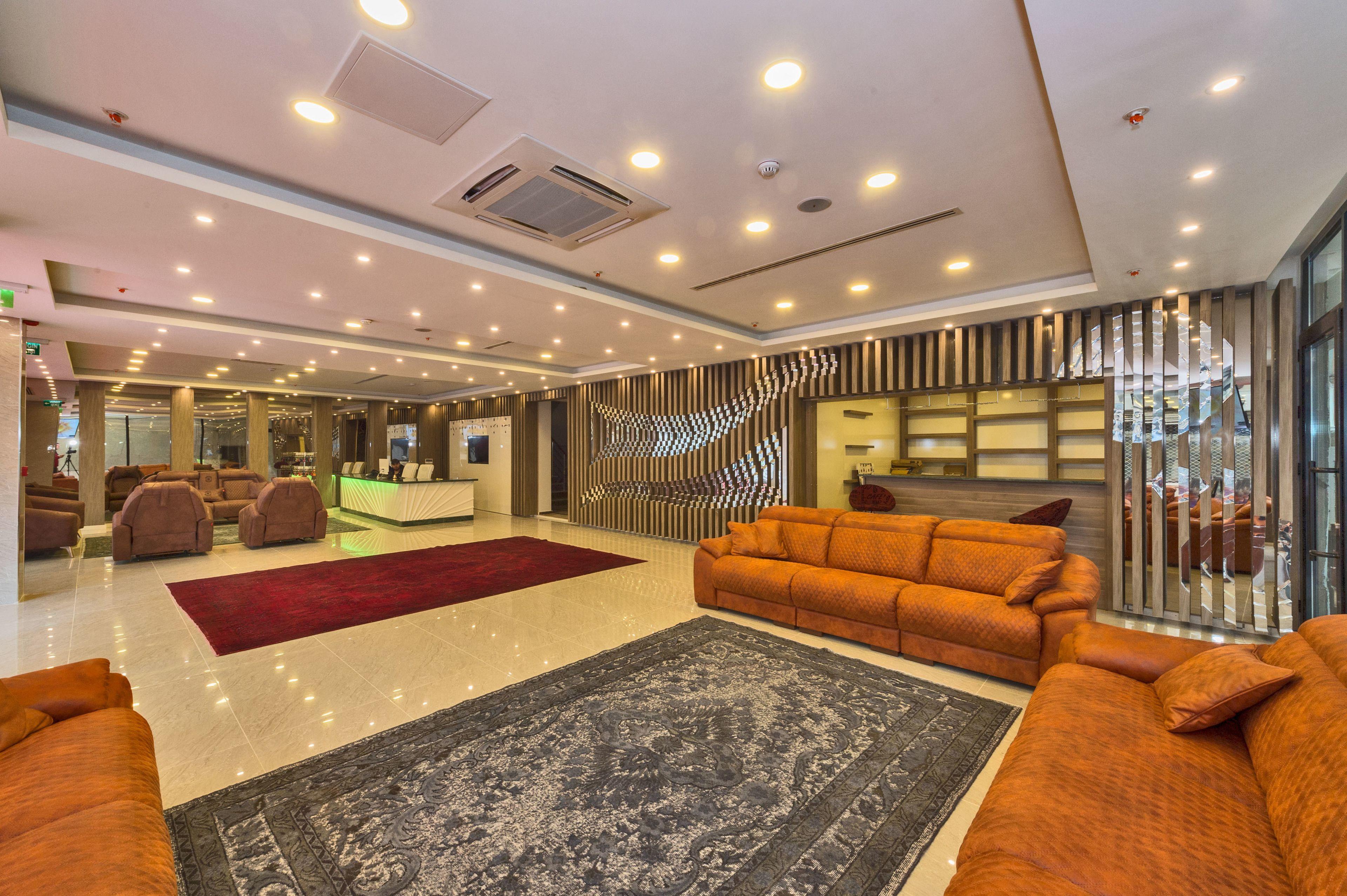 Grand Palace Hotel — Fotos 1